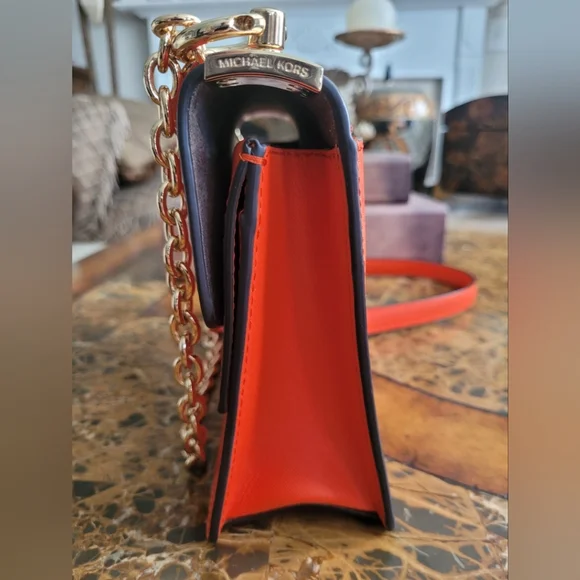 Michael Kors Orange Chain Strap Bag - Picture 4 of 8